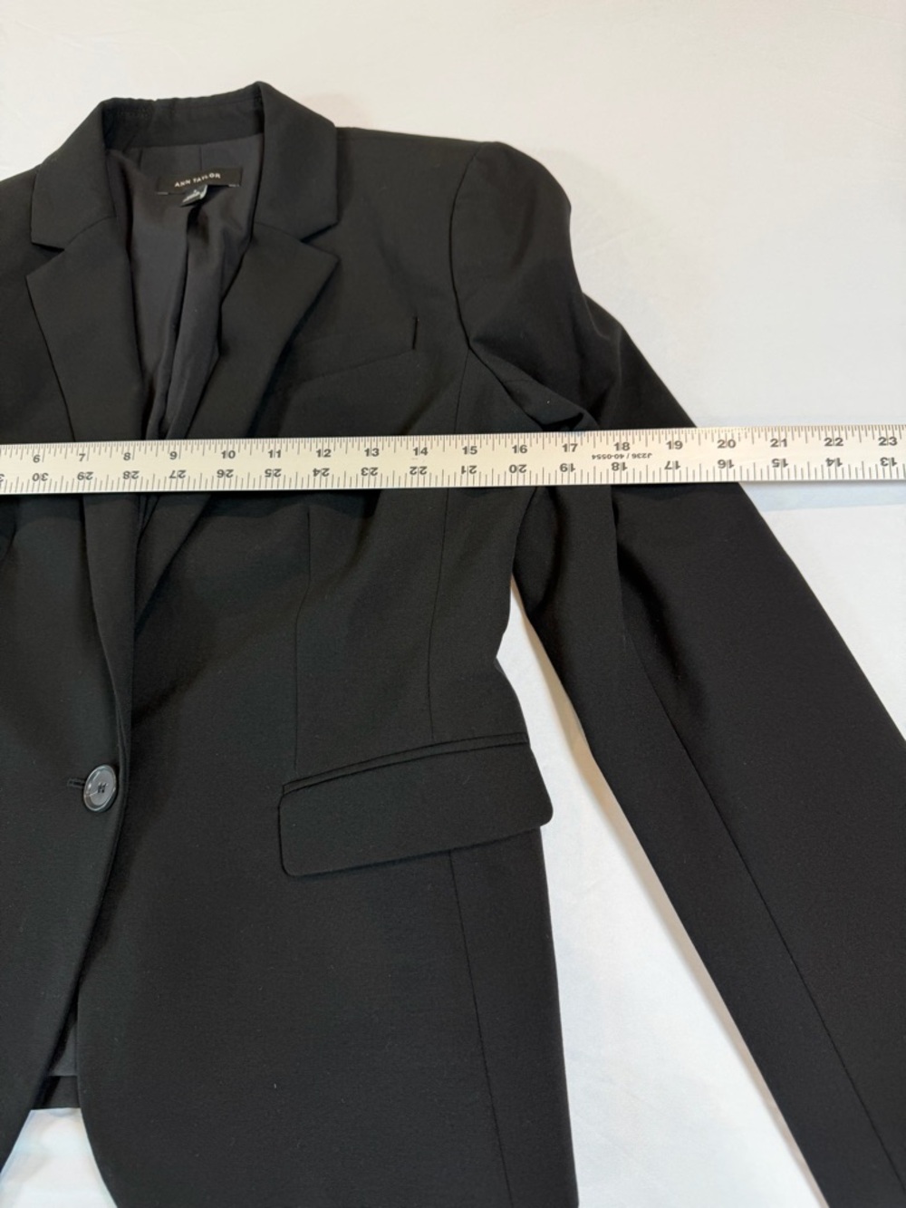 Ann Taylor Black Tailored Single-Button Blazer Size 0 - Picture 7 of 9